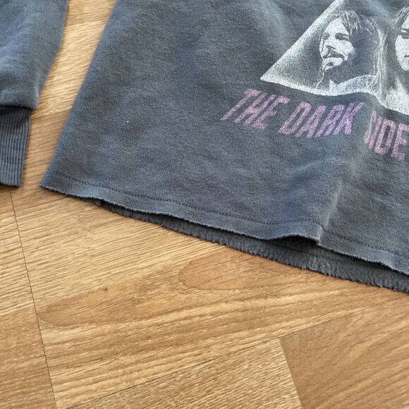 Pink Floyd "Dark Side" Size XS Cropped Lightweight Sweatshirt Gray Off Shoulder - Picture 4 of 7